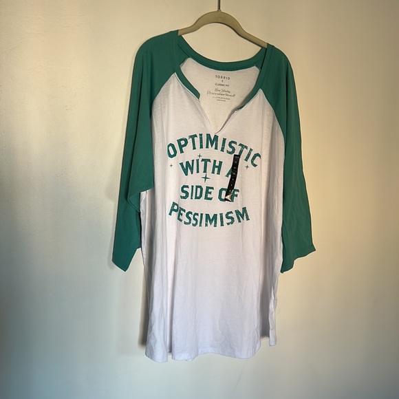 🎈3/$25🎈NWT TORRID Raglan T-shirt Classic Fit - Picture 7 of 9